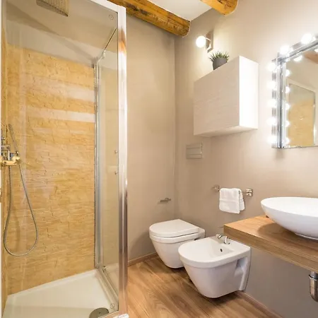 Apartment A Look At Ortigia - Bright Syracuse